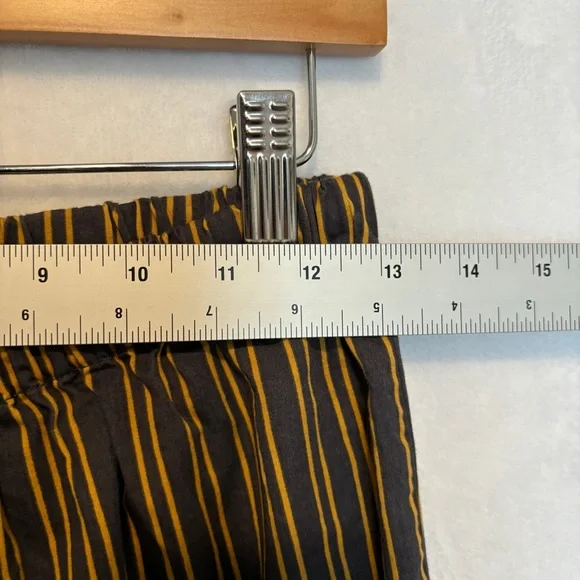 Pottery Barn Teen Harry Potter Pajamas Hufflepuff Stripe Shirt Pants size medium - Picture 3 of 16